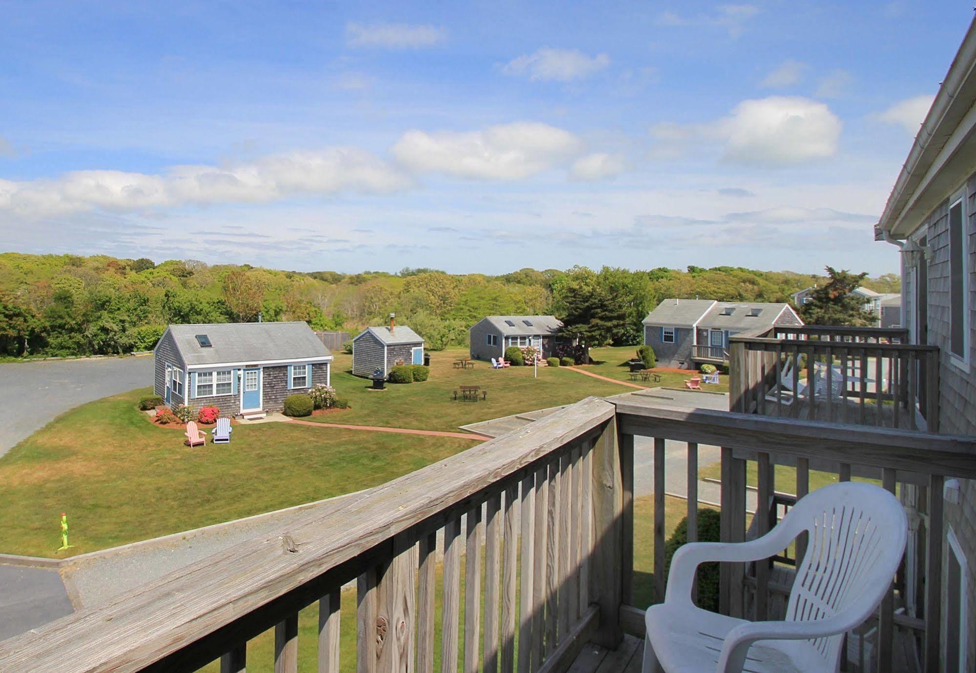 Colonial Acres Resort West Yarmouth Buitenkant foto
